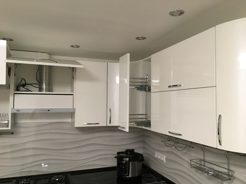 Белый кухонный гарнитур-Кухня МДФ в эмали «Модель 472»-фото6