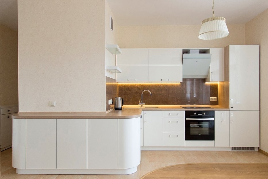 Белый кухонный гарнитур-Кухня МДФ в эмали «Модель 619»-фото1