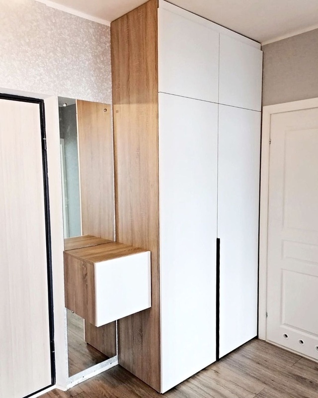 Распашные шкафы-Шкаф с распашными дверями на заказ «Модель 11»-фото1